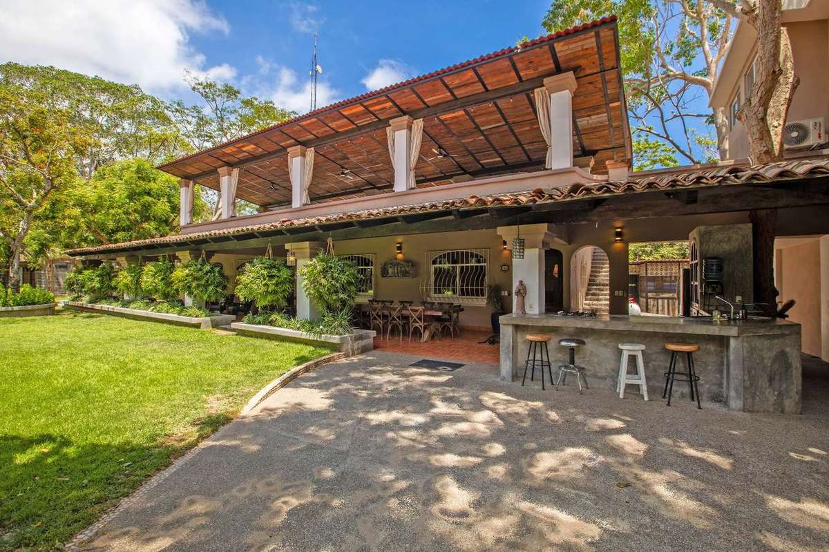 Rancho Hacienda
